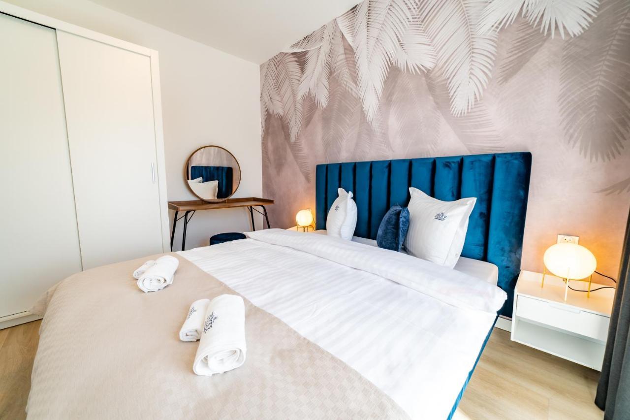 Apartamenty W Zatoce Mikołajki Bagian luar foto