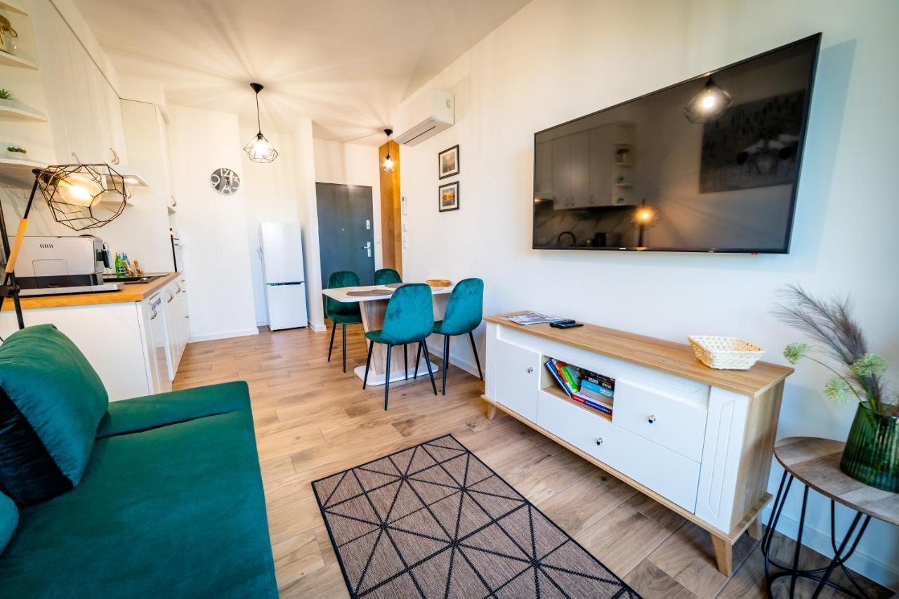 Apartamenty W Zatoce Mikołajki Bagian luar foto