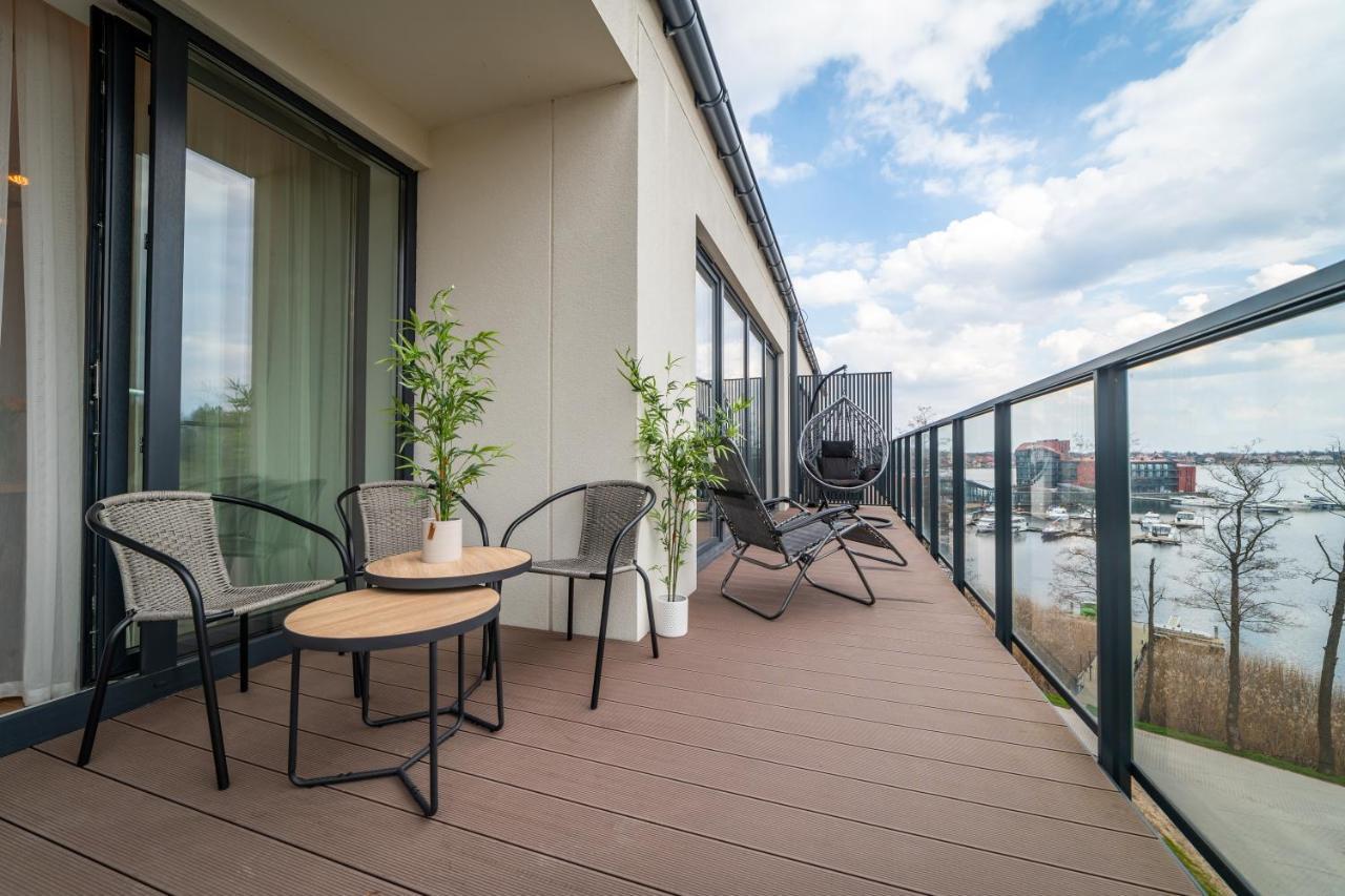 Apartamenty W Zatoce Mikołajki Bagian luar foto